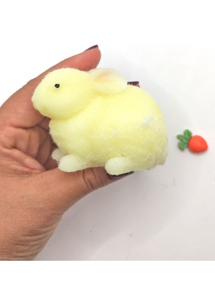 Tavşan Moj Moj Taba Squishy Havuçlu Tavşan Sıkma 7 cm Tüylü Sukuşi - Sarı
