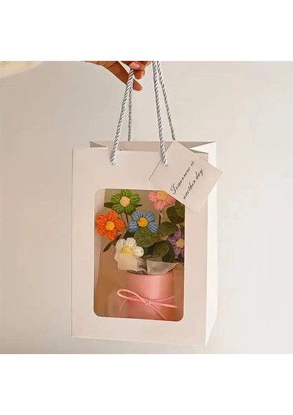 El Yapımı Örgü Buketi Pembe Vazo ile - 5 Örgü Çiçeği, Peluş, Taşıma Çantası ve Dekoratif Kurdele Dahil 20 cm