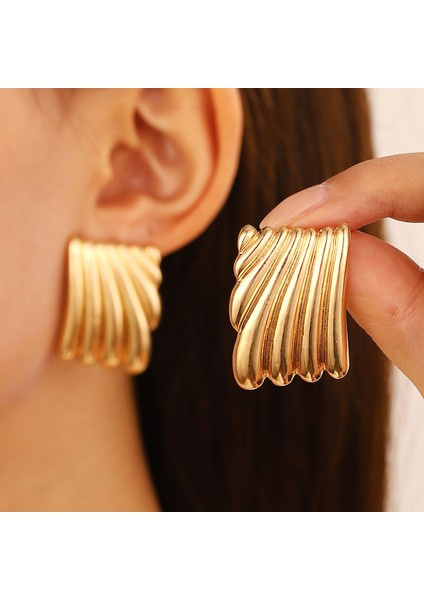 Kadın Şekilli Küpeler (Yurt Dışından)