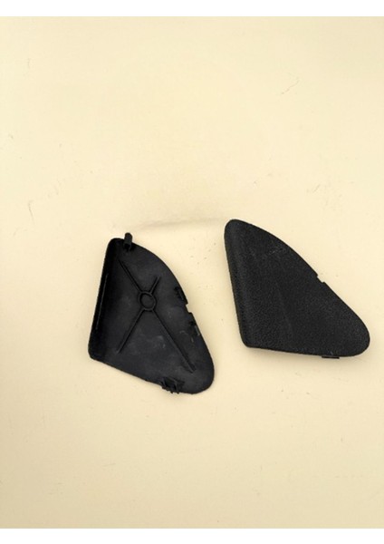Ford Kuga Bagaj Köşe Trim Kapak fiyatları