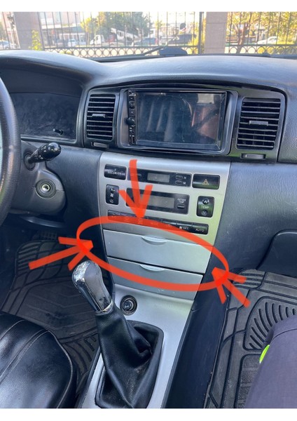 Toyota Corolla 2002-2007 Üst Saklama Kapağı