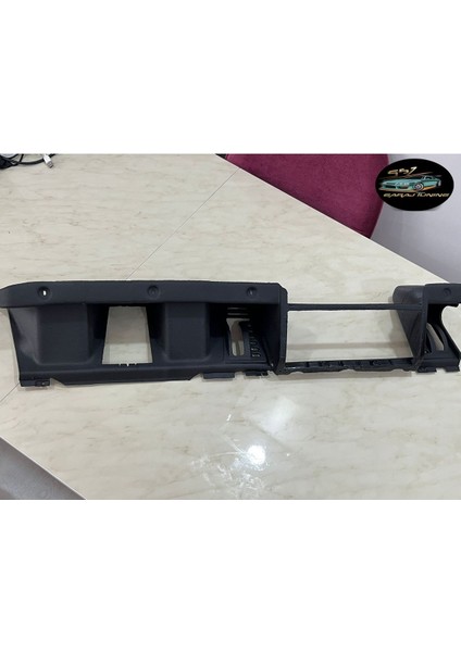 Land Rover Defender Torpido fırsatları