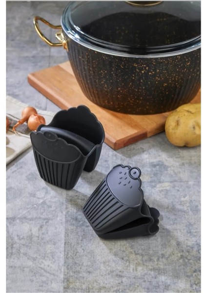 Çok Renkli Silikon Fırın Eldiveni 10x10 cm, ısı yalıtımlı ve kaymaz tasarım modelleri