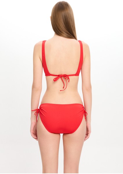 Kadın Kırmızı Üçgen Toparlayıcı Alttan Ayarlı Klasik Bel Bikini Takımı 24S109ST fiyatları