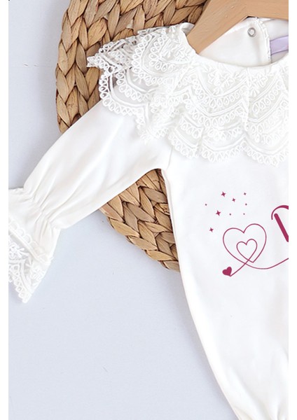 Kız Bebek Organik Isim Baskılı Dantelli Şapkalı Lüks Tulum Seti STL7030 fiyatları