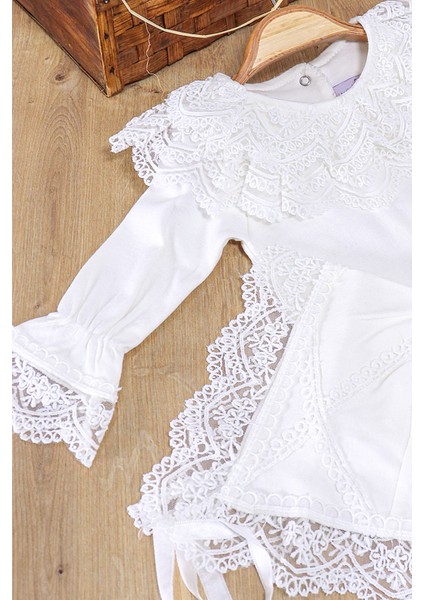 Kız Bebek Organik Isim Baskılı Dantelli Şapkalı Lüks Tulum Seti STL7030 fırsatları