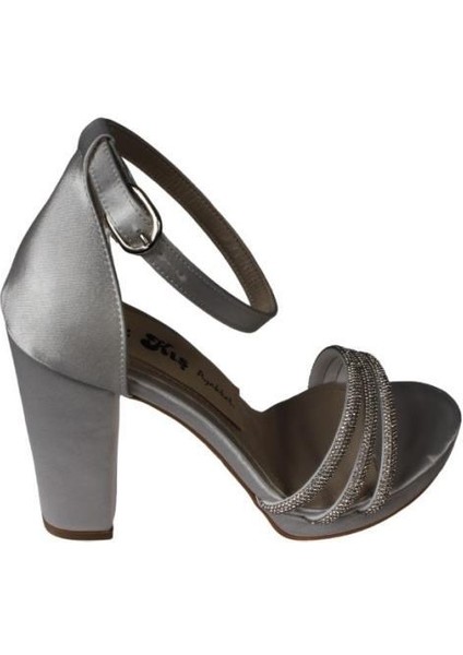 Yazkış Kadın Siyah Gümüş Saten 3bantlı Taşlı 10CM Kalın Topuk 2cm Platform Topuk Abiye Ayakkabı fiyatları