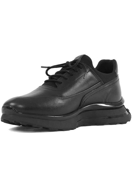 Erkek Siyah Bağcıklı Kalın Tabanlı Deri Sneaker