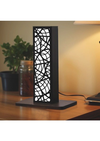 Luminera Siyah Geometrik Desenli LED Masa Lambası – Modern Dekoratif Işık