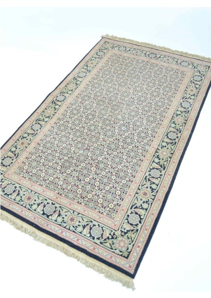Yünden El Dokuma Siyah Renk Iran Isfahan Halısı 94X156 cm (1.46 M²) modelleri