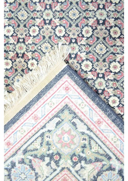 Yünden El Dokuma Siyah Renk Iran Isfahan Halısı 94X156 cm (1.46 M²) indirimleri