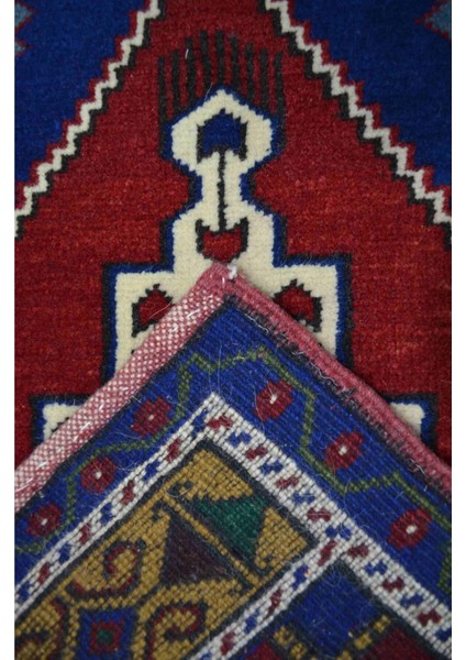 Taşpınar El Dokuma Bordo ve Lacivert Renk Yün Halı 59X98 cm (0,58 M²) indirimleri