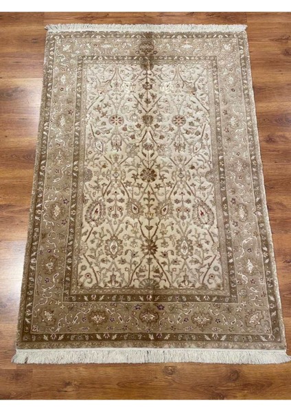 El Dokuma Geleneksel Antik Ipekli Uşak Halı 057293 fırsatları