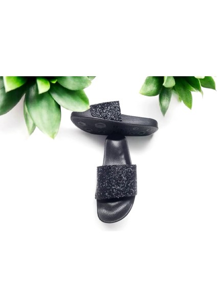 Yazlık Parlak Rahat Taban Ev ve Dışarı Terliği indirimleri