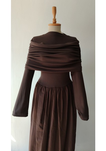 Drape Detaylı Acıkahve Penye Elbise