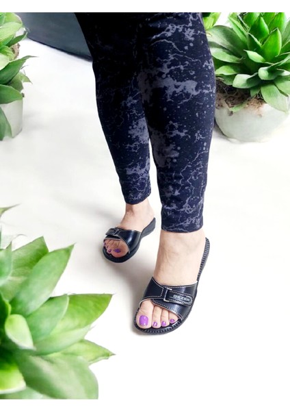 Rahat ve Yumuşak Taban Cırtlı Ayarlanabilir Ev ve Dışarı Terliği