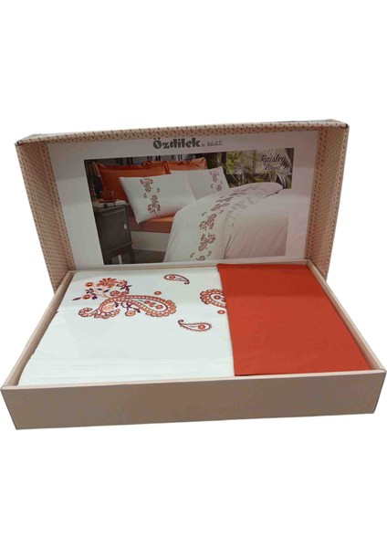 Çift Kişilik Butik Nakışlı Nevresim Takımı Paisley