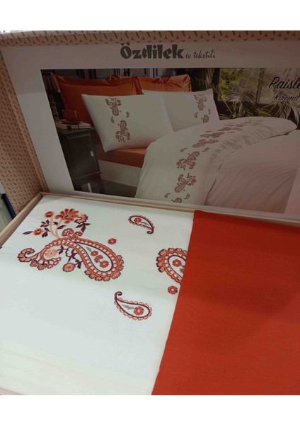 Çift Kişilik Butik Nakışlı Nevresim Takımı Paisley fiyatları