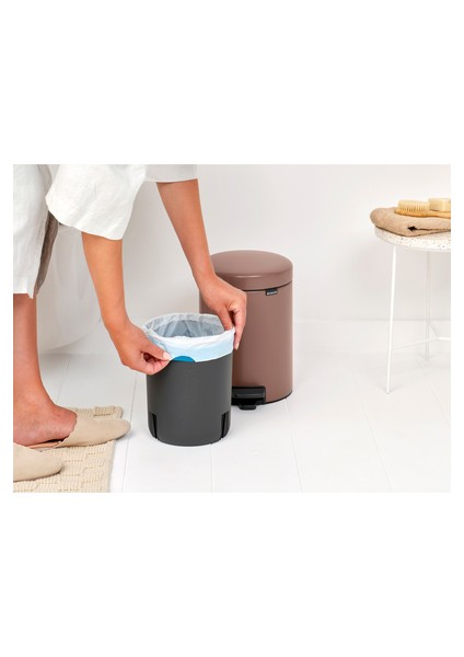 Newıcon Satın Taupe Pedallı Çöp Kutusu 5l modelleri