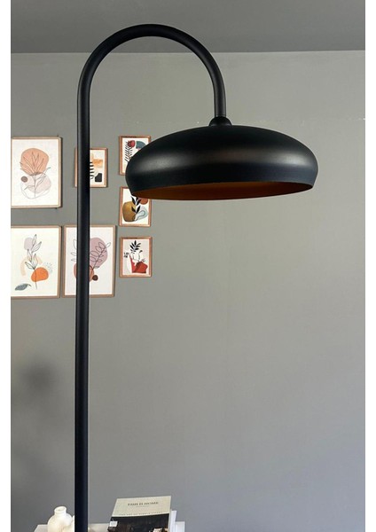 Siyah Lambader Modern Dekoratif Metal Oturma Odası Çalışma Odası Zemin Lambası fiyatları