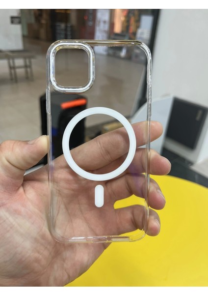 Iphone 11 Uyumlu Şeffaf Magsafe Özellikli Geç Sararma Yapan Kıılıf