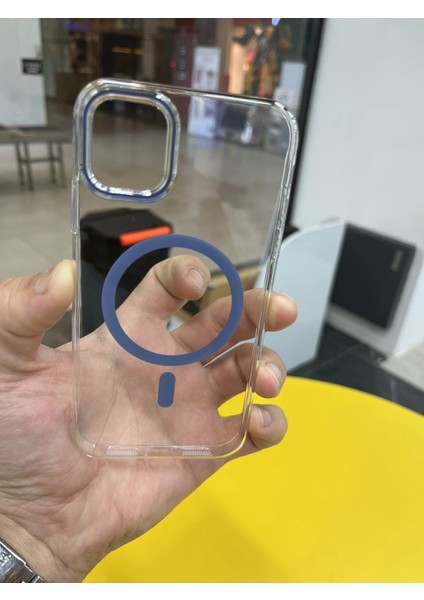 Iphone 11 Uyumlu Şeffaf Magsafe Özellikli Geç Sararma Yapan Kıılıf