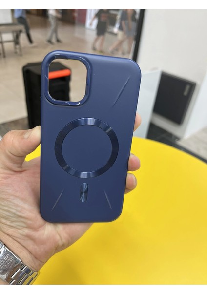 Iphone 11 Uyumlu Premium Magsafe Özellikli Ultra Lüks Kılıf