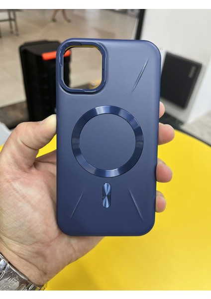 Iphone 11 Uyumlu Premium Magsafe Özellikli Ultra Lüks Kılıf