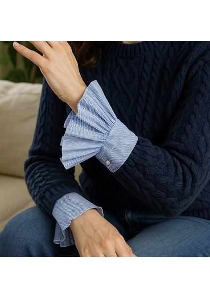 Ince Mavi Çizgili Şık Tasarım Kolluk