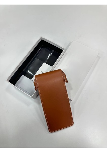 Kadın Askılı Kutulu Ithal Gözlük ve Telefon Çantası fiyatları