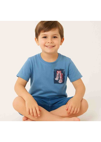Erkek Çocuk Sneaker Baskılı 2’li Şortlu Yazlık Takım – Kum Beji ve Buz Mavi Renk Seçenekli modelleri