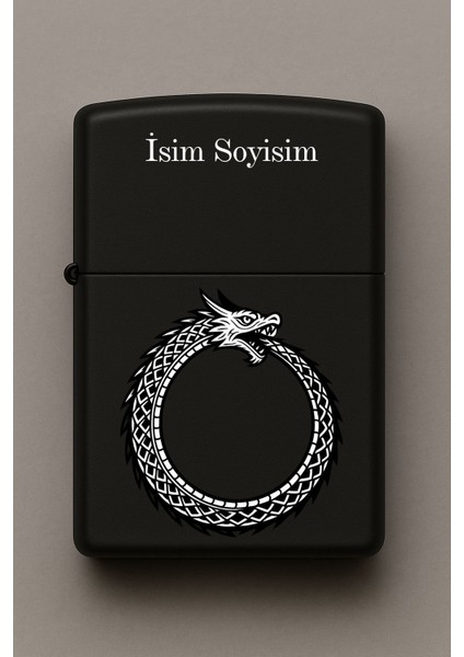 Yılan Jörmungandr Desenli Kişiye Özel Isimli Siyah Benzinli Metal Çakmak