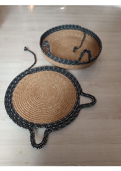 El Yapımı Doğal Hasır ve Halat Kedi Yatağı – Şık ve Konforlu Tasarım