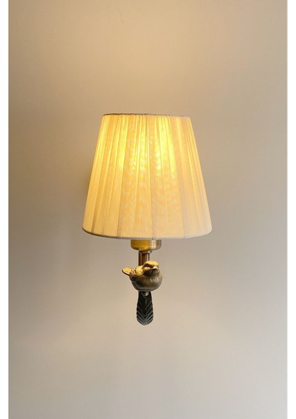 Şık kuş desenli antik tarz duvar aplikası, metal materyal, bej renk, E14 duy tipi fırsatları