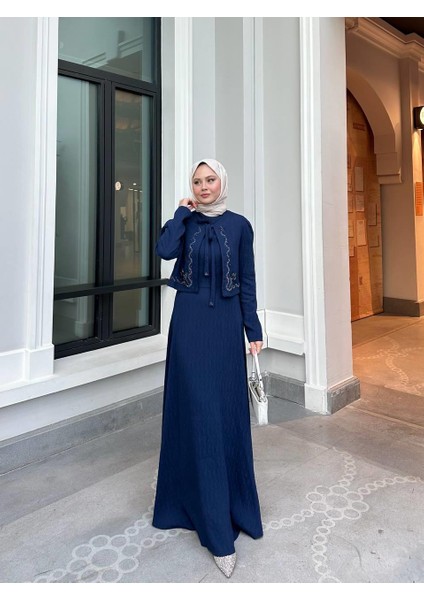 Taş Işlemeli Tasarım Ceket ve Jile Elbise Takım Tesettür Uyumlu Elbise Ceket Takım fırsatları