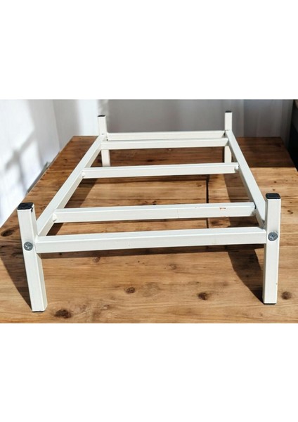 50x30 cm ergonomik minderli rahat uyku alanı, şık ve konforlu yatak
