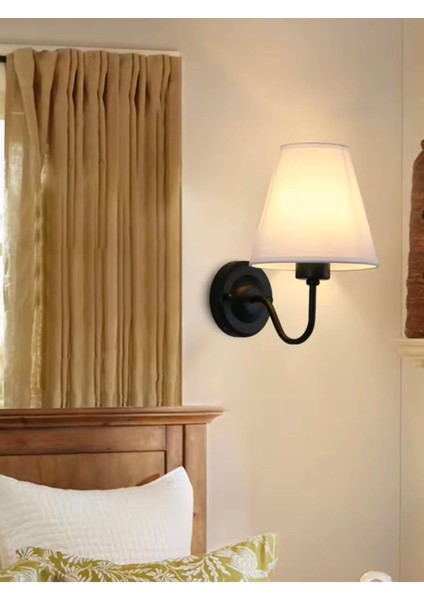 Modern siyah metal abajur, E27 duy tipi, zarif ve şık tasarım. fırsatları