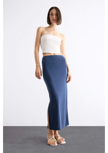 Slim Fit Dar Kesim Yırtmaçlı Midi Etek F8335AX25SM fiyatları