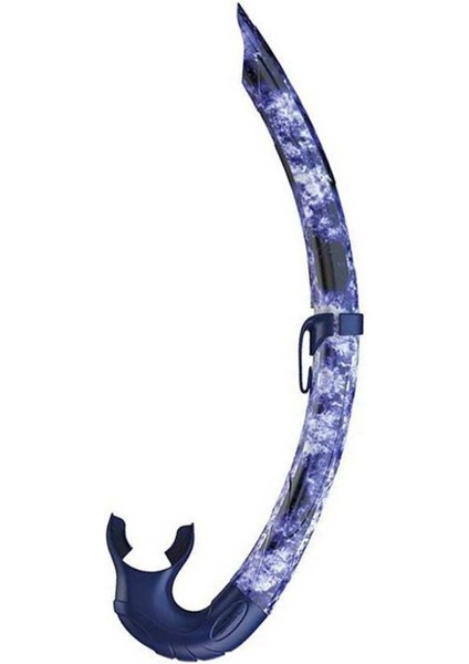 Renkli kamuflajlı snorkel jet set, su altında eğlence ve macera dolu anlar! Mavi fırsatları