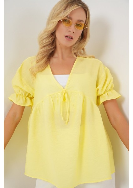 Önü Bağcıklı Kısa Kol Bluz 962 - Sarı modelleri