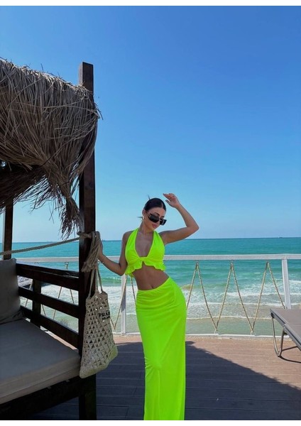 Kadın Mayo Kumaş Bağlamalı Crop ve Maxi Boy Etek Ikili Takım indirimleri