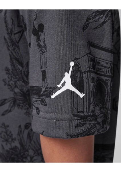 Nıke Jordan Sports Sketch Ss Tee Erkek Çocuk Tişört fırsatları