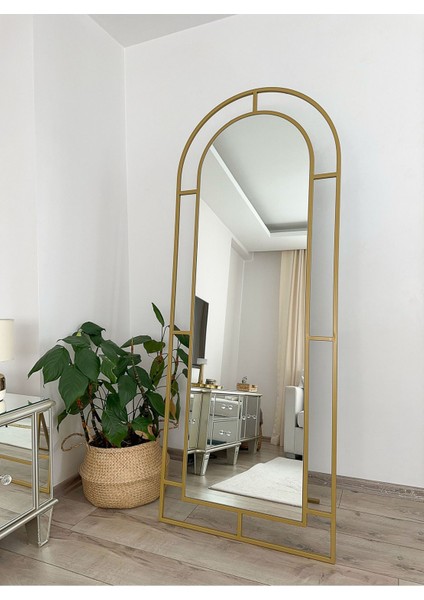 180x70 cm oval ayaklı metal büyük boy aynası, altın renk, şık ve dayanıklı tasarım