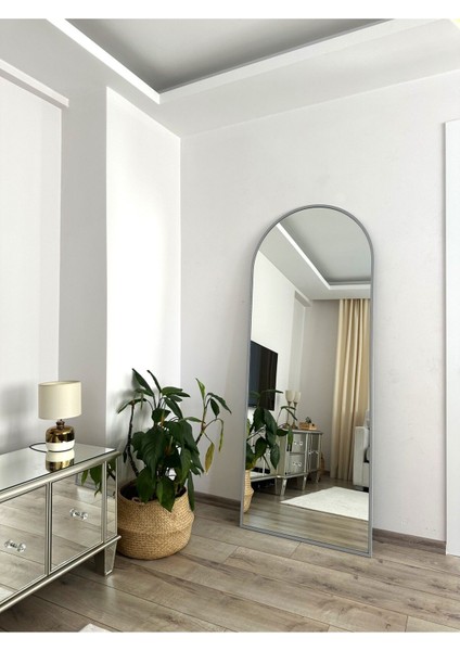 Gri Metal Çerçeveli Oval Ayaklı Büyük Boy Ayna 180x70 Cm modelleri