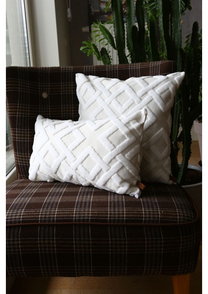 Ekru Bohem tasarımlı dikdörtgen dekoratif kırlent kılıfı, pamuklu, şık ve özel detaylı