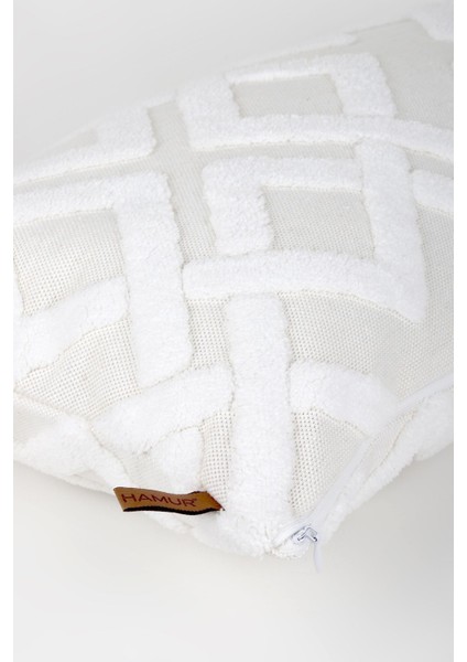 Ekru Bohem tasarımlı dikdörtgen dekoratif kırlent kılıfı, pamuklu, şık ve özel detaylı