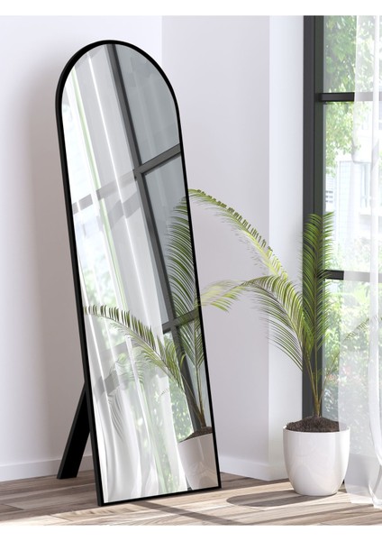 40x120 cm Siyah MDF Ayaklı Boy aynası, şık ve modern tasarım