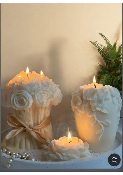 3'lü Kokulu Mum Seti, Vanilya Aroması, Beyaz Renk, Sıcak ve Huzurlu Atmosfer