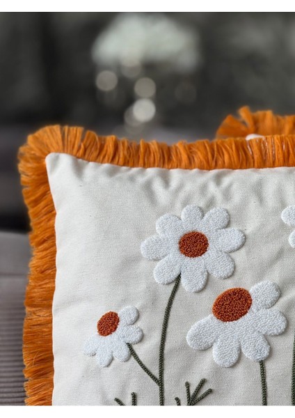 Turuncu işlemeli saçaklı kırlent kılıfı 43x43cm, şık ve rahat dekor seçeneği modelleri