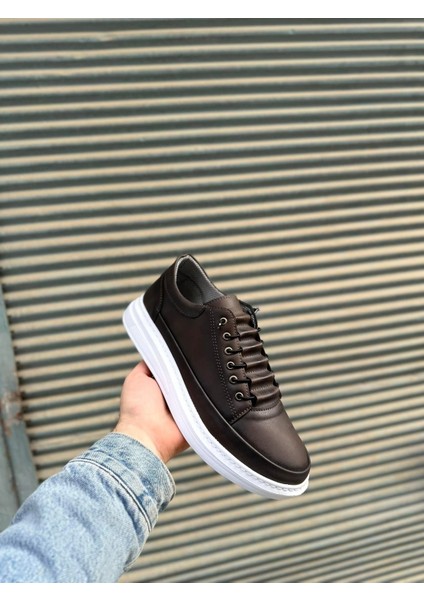 Siyah Erkek Günlük Sneaker Ayakkabı - Rahat Tabanlı Şık Tasarım